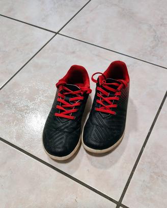 Scarpe calcio/rugby con tacchetti n.27