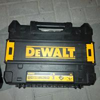 Avvitatore con percussione e Smerigliatrice 