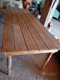 tavolo in legno 