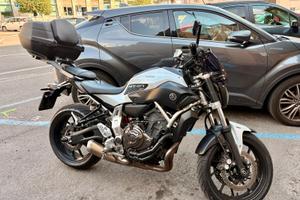 mt07 yamaha 2015