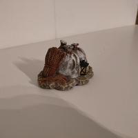 Ambientazione con sacchi e lanterna presepe 10cm