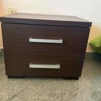 coppia comodini colore wenghe con cassetti scorrev