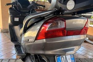 Suzuki Burgman 250-2006 buone condizioni