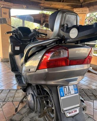  Suzuki Burgman 250-2006 buone condizioni