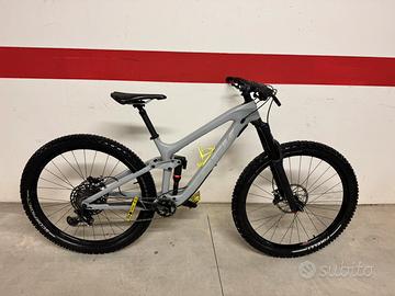 Trek slash 9.7