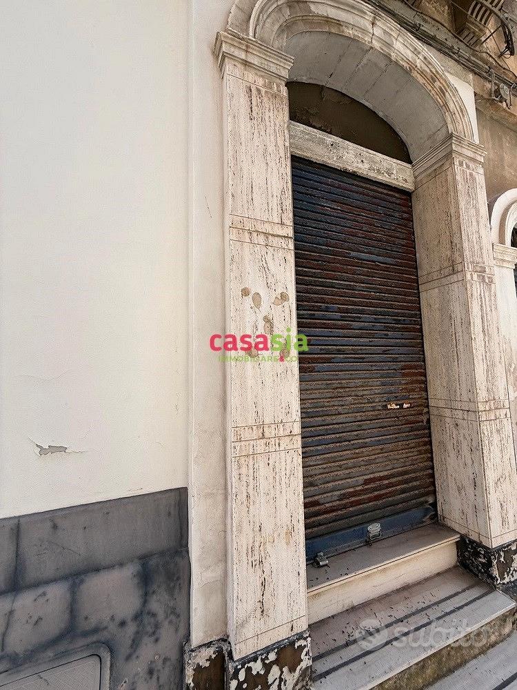 Ampio locale uso magazzino o commerciale - Vista 5