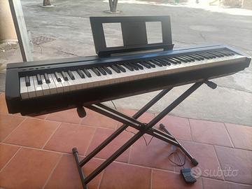 Piano Digitale 88 tasti pesati Yamaha p45-b