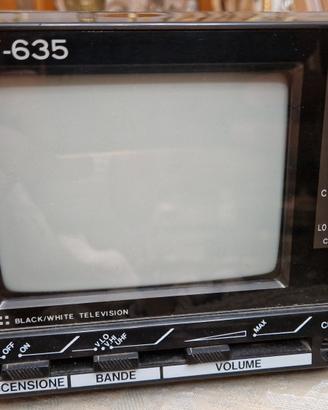 TV vintage portatile TV-635 – anni ’70/’80