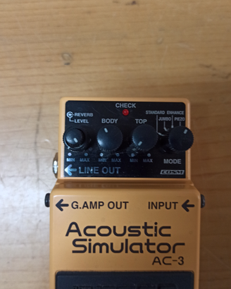 Effetto chitarra acustica Boss ac3