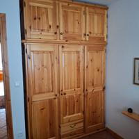 armadio in pino 