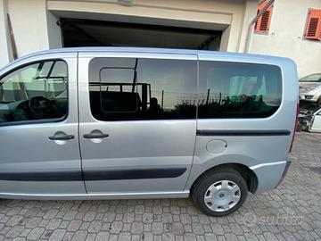 PORTA LATERALE SINISTRA PER FIAT SCUDO 2009