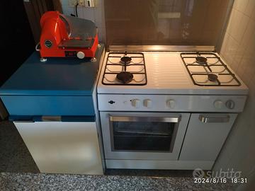 cucina  - macchina gas-tecnogas