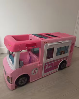Camper di Barbie