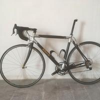 Bici da corsa FRM Brama 4