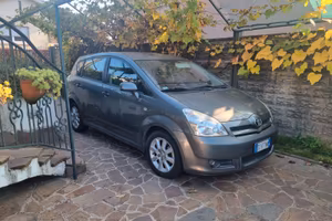 Toyota Corolla Verso 2006