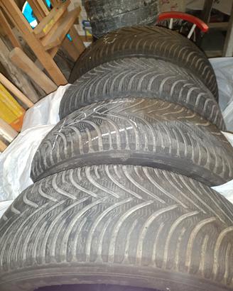 gomme invernali 215. 55  16