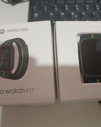 Smartwatch Motorola moto watch fit