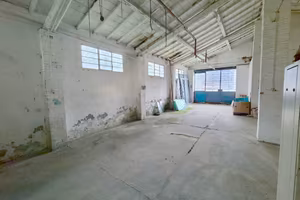 Immobile di 354 m² con più di 5 locali a Buti