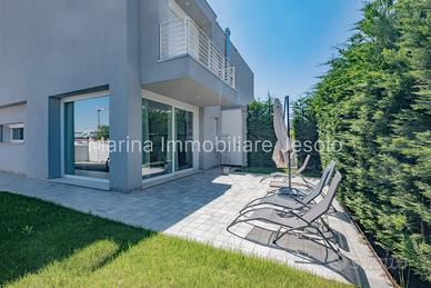 Splendida Bifamiliare Indipendente a Jesolo, Piazz