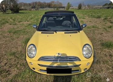 Mini Cooper Gialla cabrio