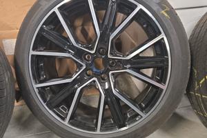 SET CERCHI IN LEGA R20 + PNEUMATICI MICHELIN PRIMA