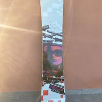 Forum Stomper tavola snowboard 154cm