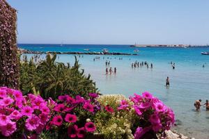 Fronte spiaggia,camere clima., balcone vista mare