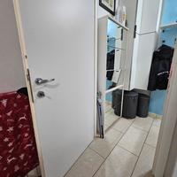 Porta in laminato bianco