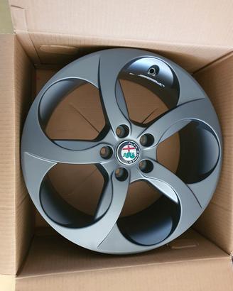 Cerchi Nuovi 18 Alfa romeo Giulietta 159 Brera