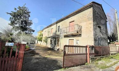 Casa Indipendente Vairano Patenora