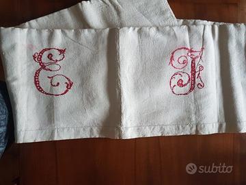 Lenzuolo antico di lino grezzo telaio con cifre