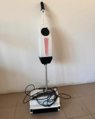 Lavapavimenti FLOORWASH M30 usata di color rossa