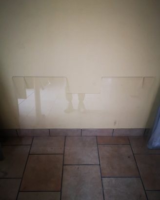 Divisorio in plexiglas