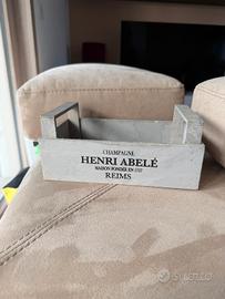 Cassetta in legno shabby