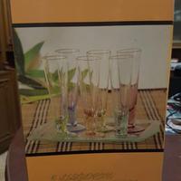 Set di 6 bicchieri per liquore o vino con vassoio