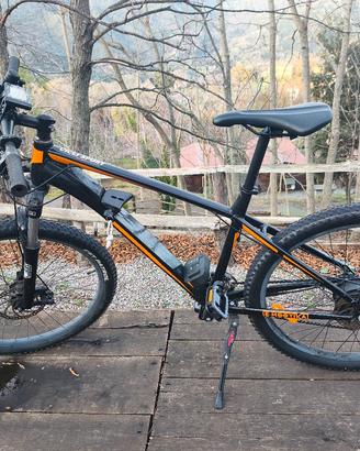 bicicletta e-bike 