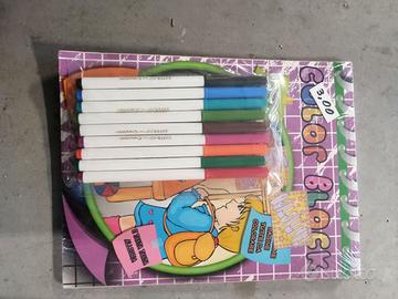 Colori e libretti da colorare