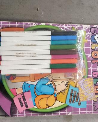 Colori e libretti da colorare