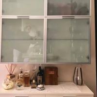 Vetrina con mobile basso