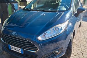 Ford Fiesta titanium GPL 