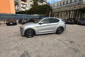 Alfa Romeo Stelvio Q4
