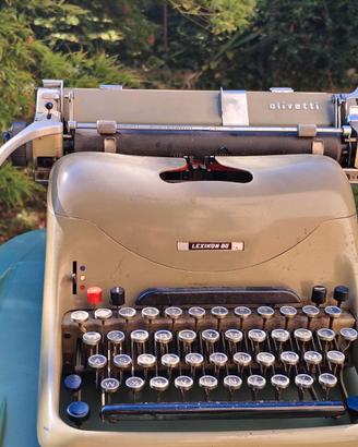 Macchina da scrivere Olivetti Lexikon 80 - Vintage
