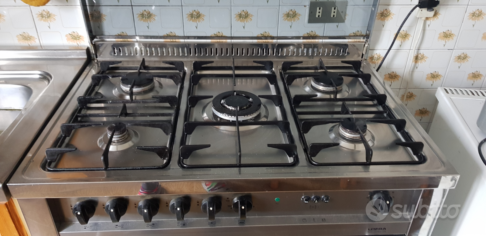 Cucina 5 fuochi lofra con forno a gas - Arredamento e Casalinghi In vendita  a Lecco