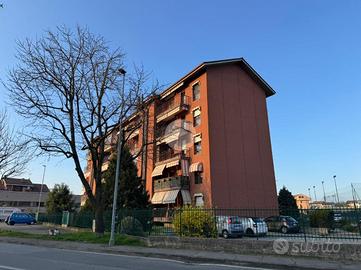 4 LOCALI A SETTIMO TORINESE