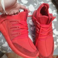 scarpe Adidas rosse