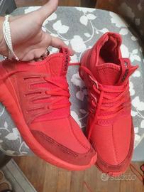 scarpe Adidas rosse