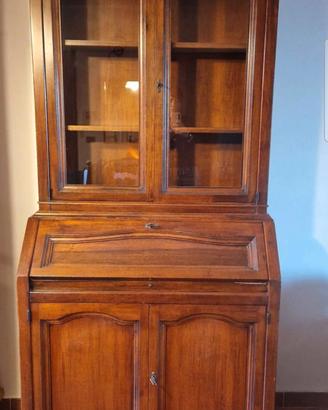 Mobile in legno massello con vetrinetta