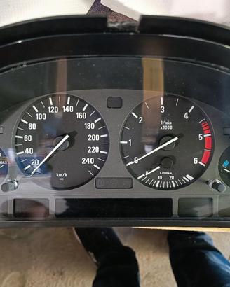 Tachimetro contachilometri BMW X5 serie  5