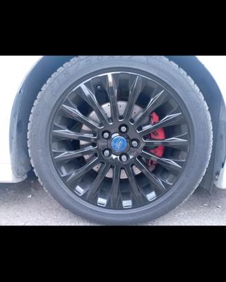 cerchi 17 5x108 Ford Focus Titanium Neri miltirazz