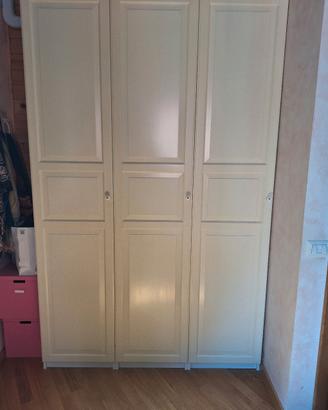 Armadio IKEA PAX TYSSEDAL 3 ante perfetto
